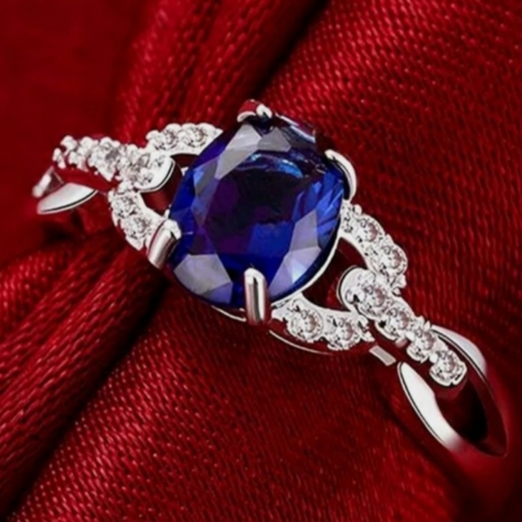 Blue Sapphire Ring Sz 8 - Picture 3 of 4